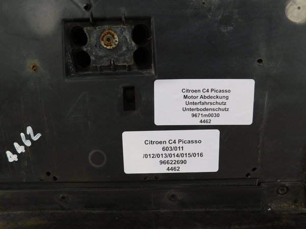 Citroen C4 Picasso Unterfahrschutz 9671M0030 mit Spurhalteassistent