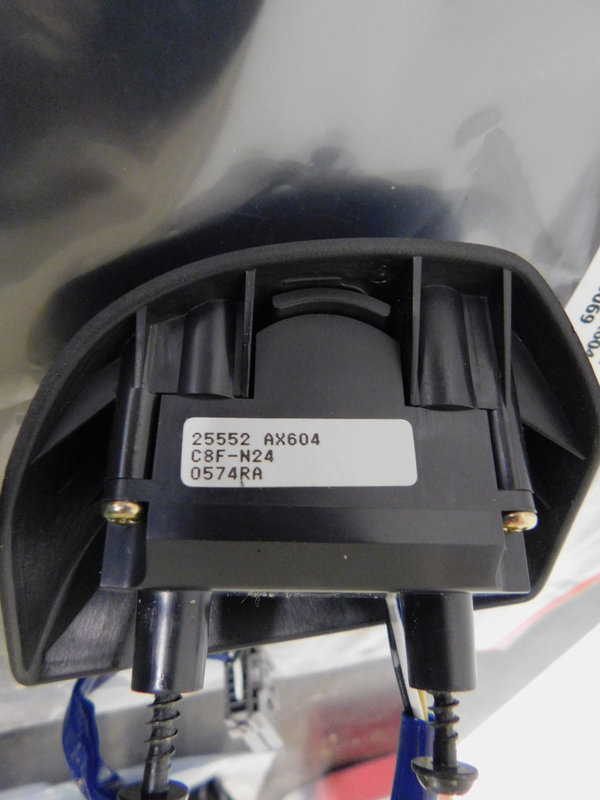 Nissan Micra K12 Schalter Radiobedienung Lenkrad  25552AX604