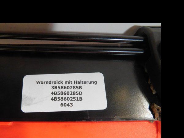 Audi / VW Warndreiecke Clip 3B5860285B 4B5860285D 4B5860251B