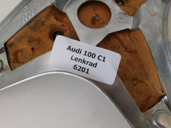 Audi 100 C1 Hupenknopf Lenkrad Hupe Ring Abdeckung