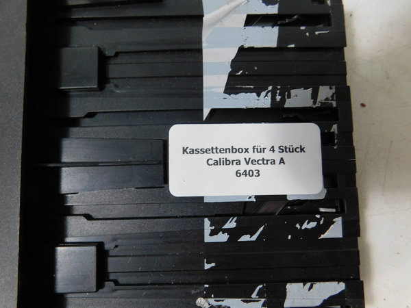 Gehäuse Musikkassettenbox Kassettenbox für 4 Stück Calibra Vectra A - C BOX