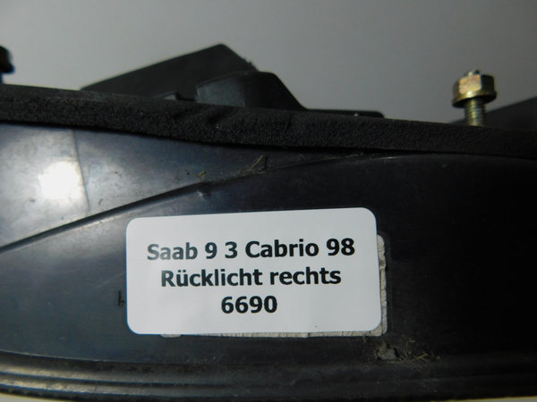 Saab 9-3 Rückleuchte Schlussleuchte rechts aussen 1998